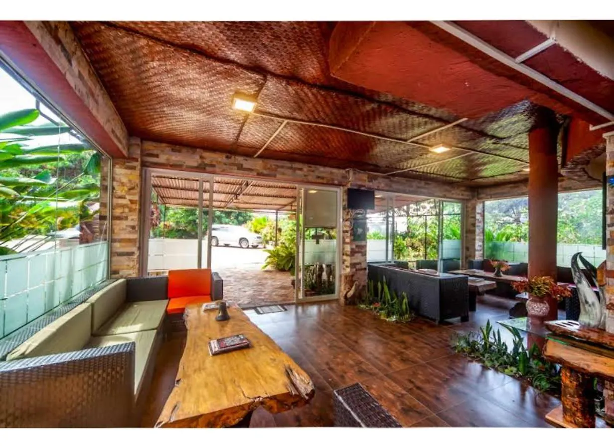 ****  African Tribe Hotel Kampala Uganda