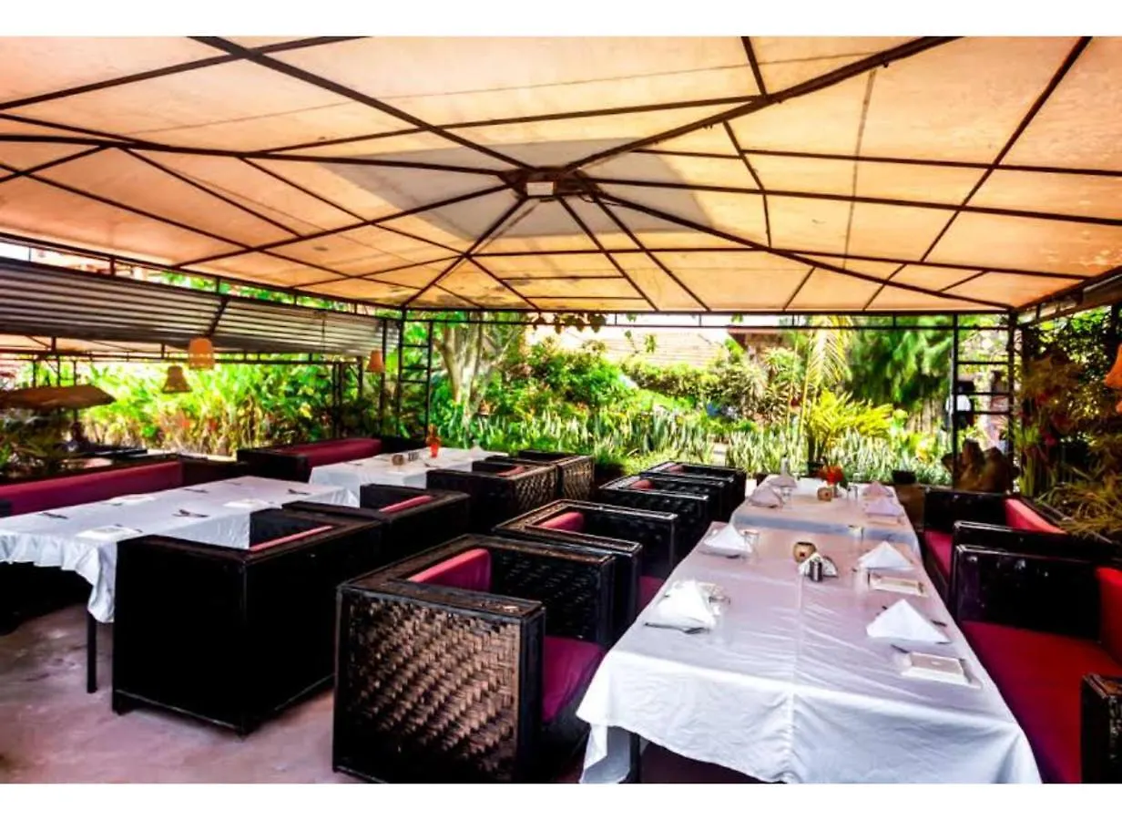 African Tribe Hotel Kampala